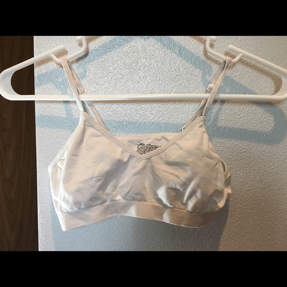 Sports bra